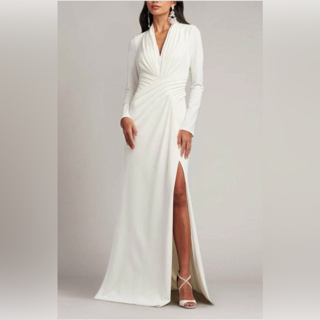 Tadashi Shoji Bos20807lbr - Long Sleeve Pleated Bridal Gown $458 Nwt